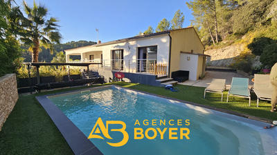 Appartement - 143 m² - 5 pièces