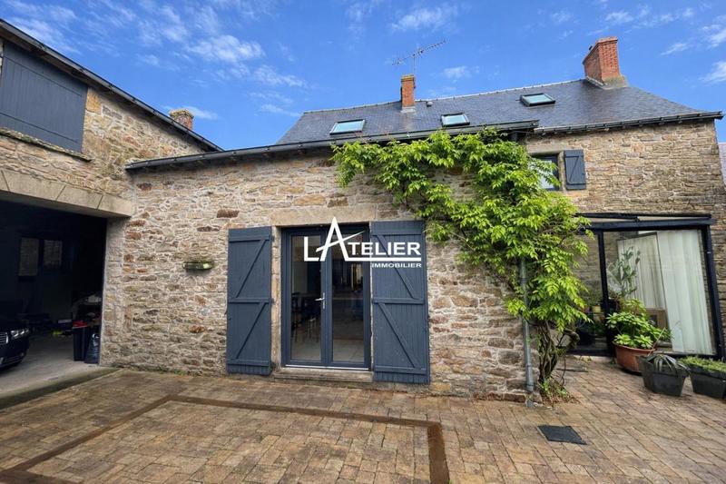 Maison - 159 m² - 8 pièces