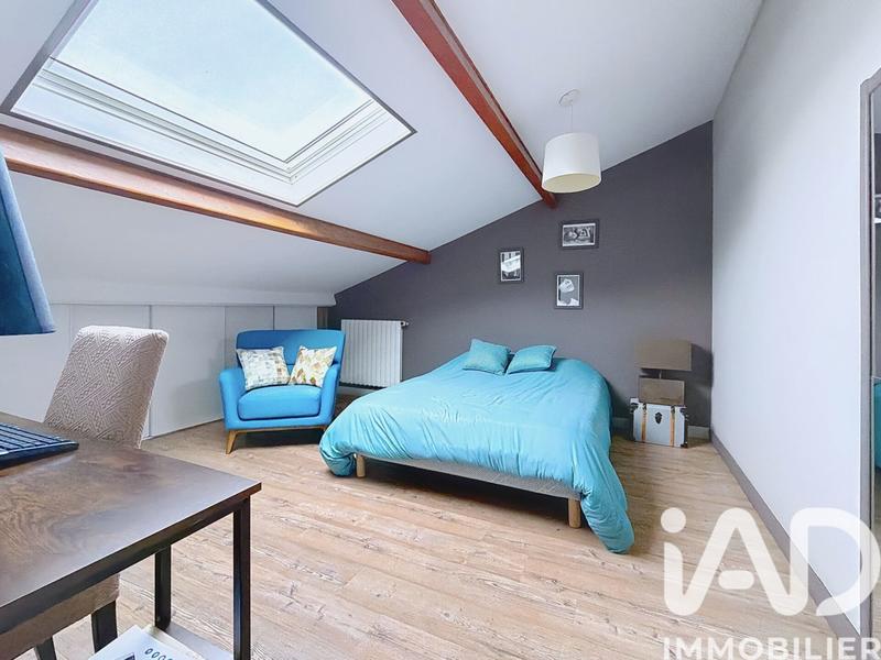 Maison de ville - 100 m² - 5 pièces