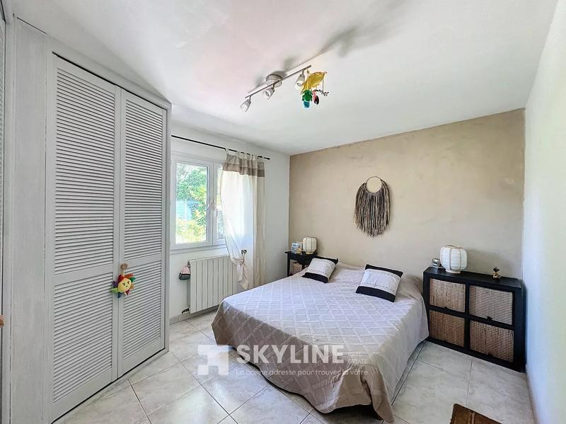 Villa - 280 m² - 5 pièces