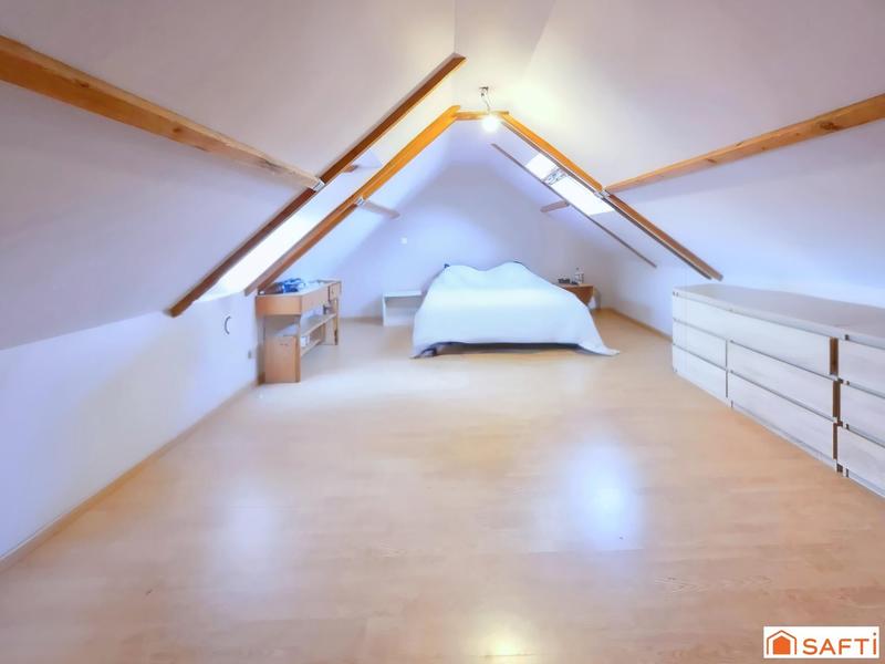 Maison - 165 m² - 6 pièces