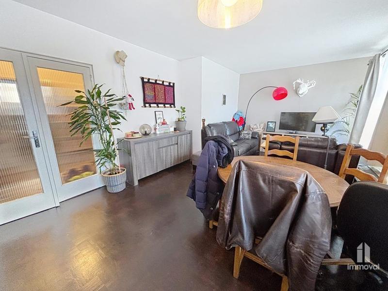 Studio - 57 m² - 2 pièces