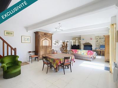 Maison - 151 m² - 5 pièces