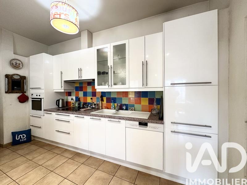 Maison - 200 m² - 7 pièces