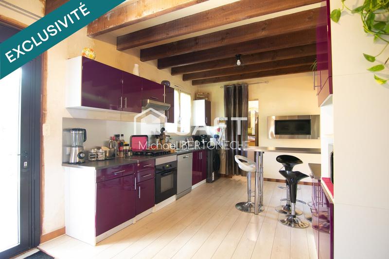 Maison - 104 m² - 4 pièces