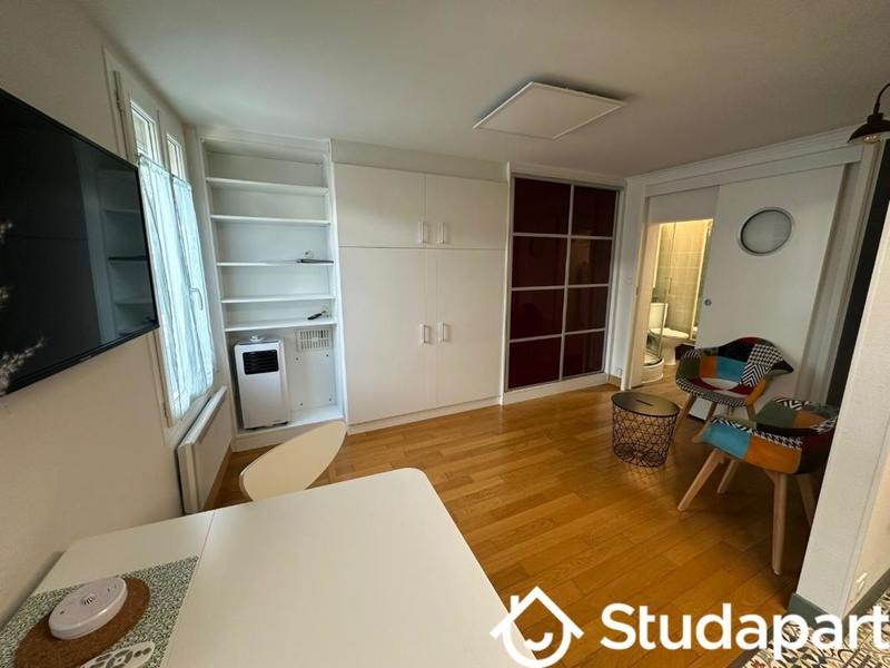 Chambre - 21 m² - 1 pièce