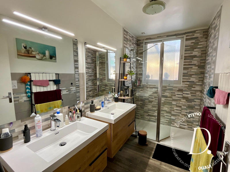 Villa - 138 m² - 5 pièces