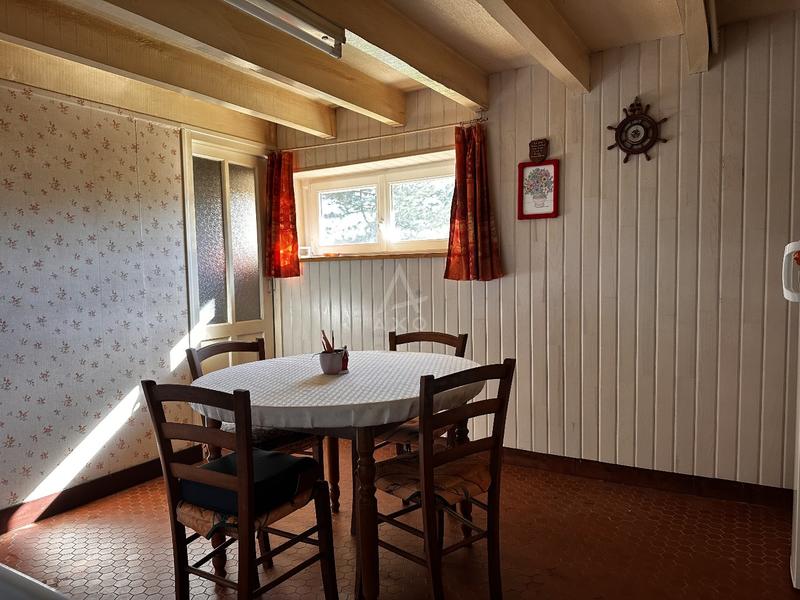 Maison - 135 m² - 10 pièces