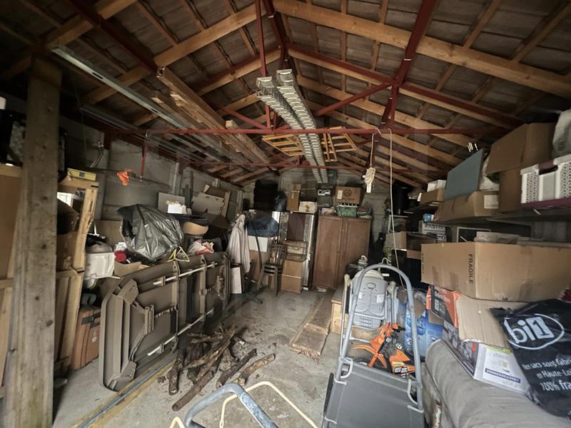 Maison - 214 m² - 7 pièces