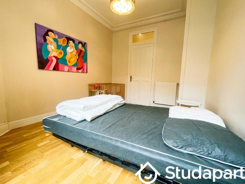 Appartement - 100 m² - 4 pièces