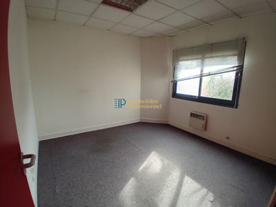 Bureau - 120 m² - 5 pièces