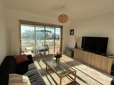 Appartement - 85 m² - 3 pièces