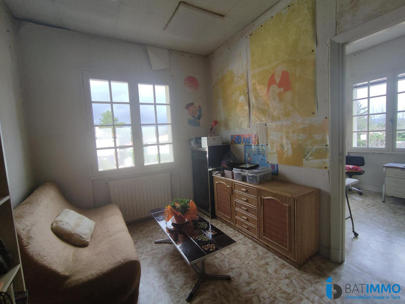 Maison traditionnelle - 195 m² - 10 pièces