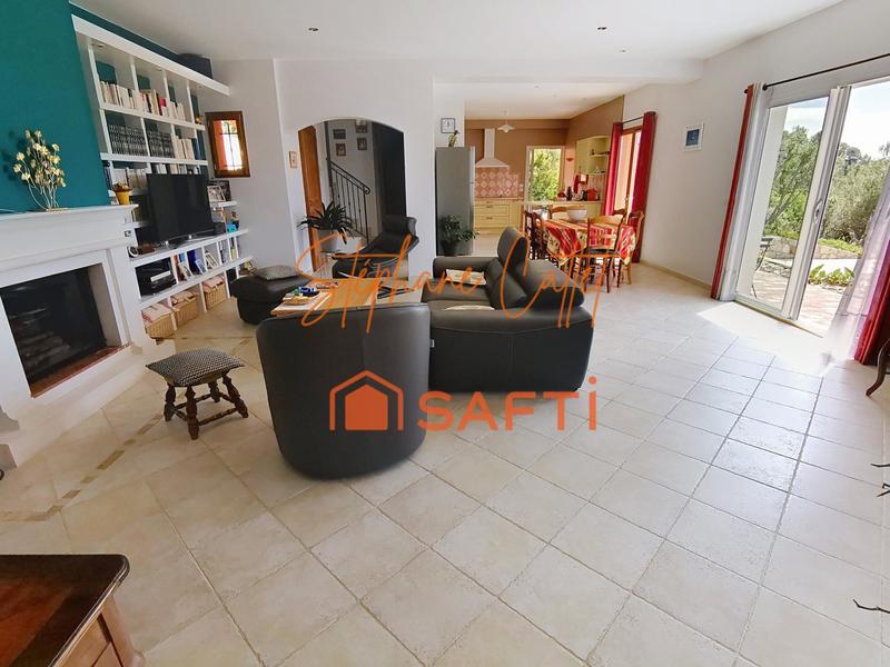 Villa - 165 m² - 5 pièces