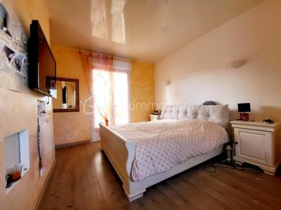 Villa - 135 m² - 6 pièces