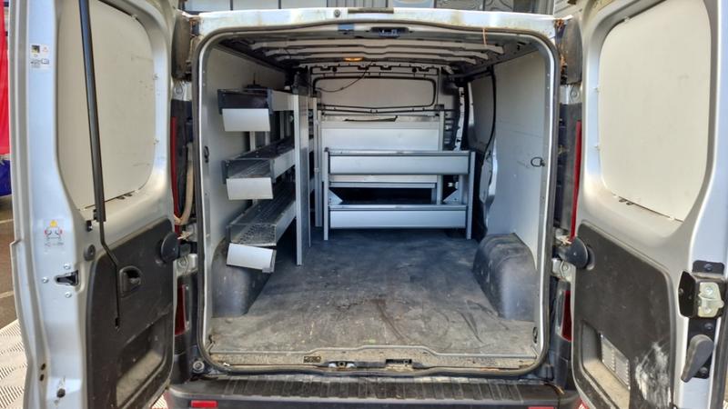 Renault Trafic Fourgon l2h1 1300 kg dci 120 grand confort