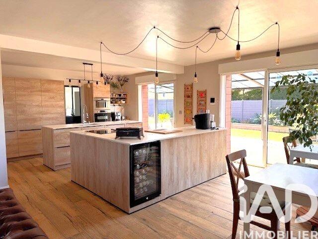 Maison - 156 m² - 6 pièces