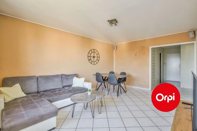 Appartement - 83 m² - 4 pièces