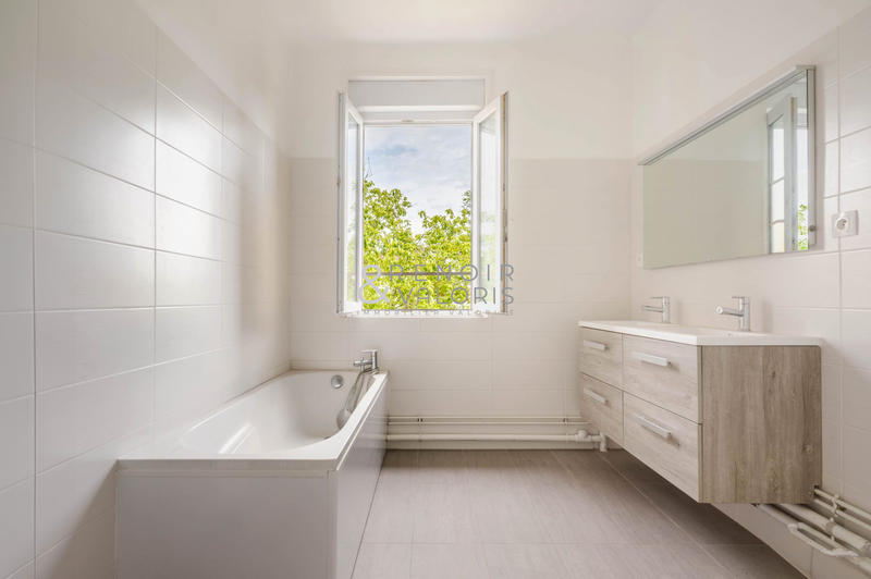 Appartement - 110 m² - 5 pièces