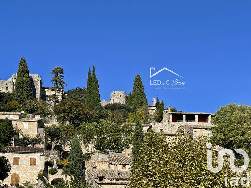 Maison - 260 m² - 9 pièces