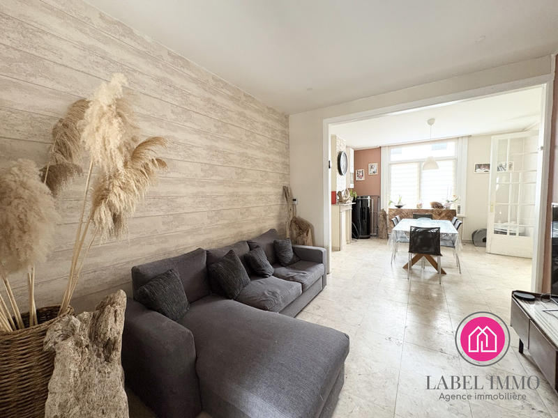 Maison - 115 m² - 6 pièces