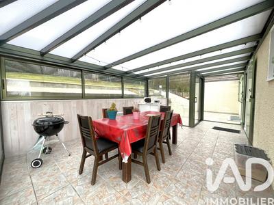 Maison - 96 m² - 5 pièces