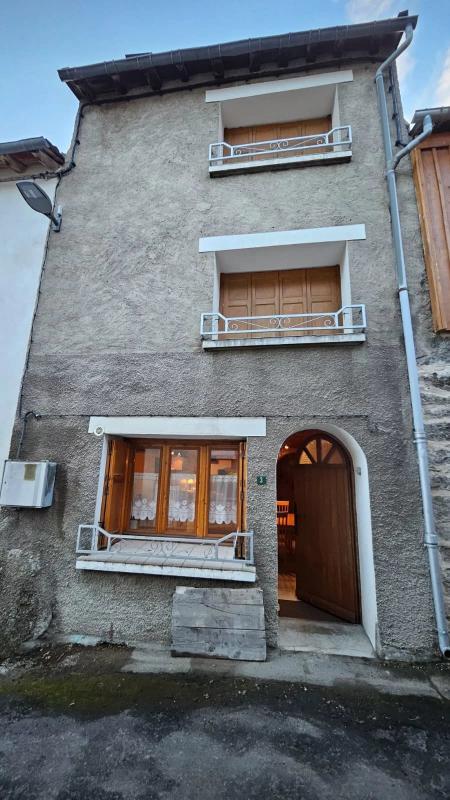 Maison de village - 87 m² - 5 pièces