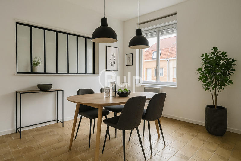 Maison - 165 m² - 8 pièces