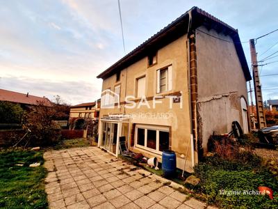 Maison - 174 m² - 6 pièces