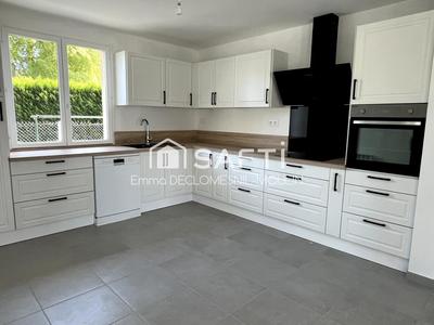 Maison - 102 m² - 5 pièces