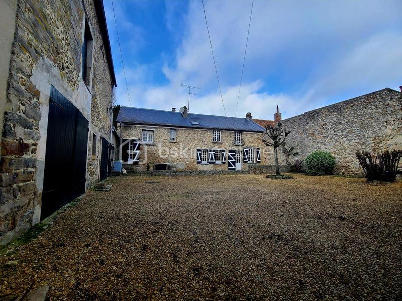 Corps de ferme - 139 m² - 6 pièces