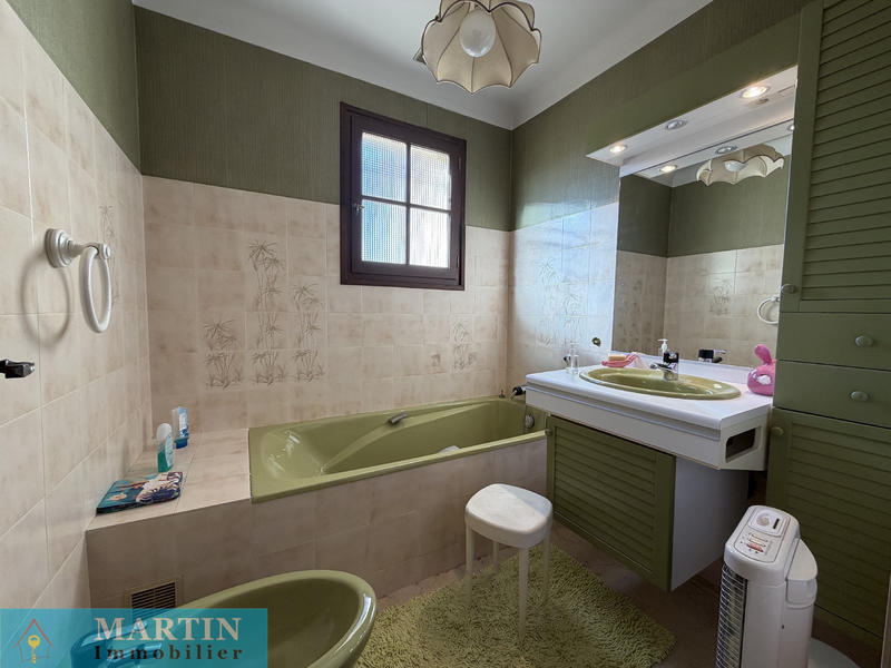 Villa - 174 m² - 5 pièces