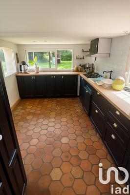 Maison - 171 m² - 6 pièces