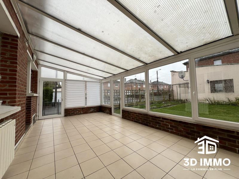 Maison - 99 m² - 4 pièces