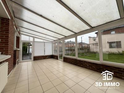 Maison - 99 m² - 4 pièces