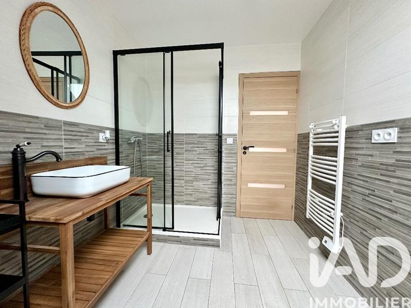 Maison - 123 m² - 4 pièces