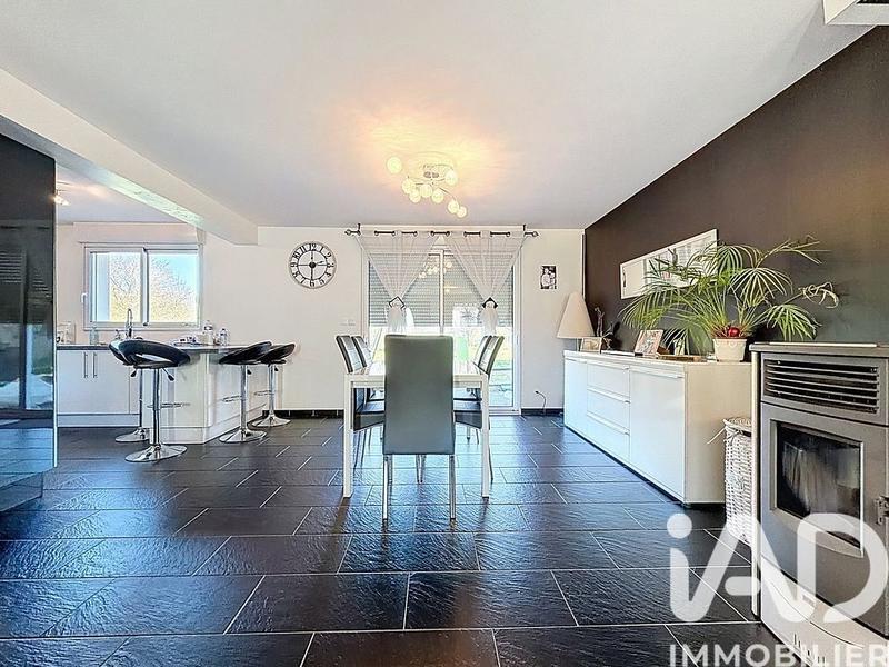 Maison - 88 m² - 5 pièces