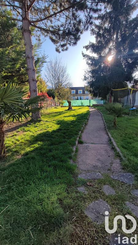 Maison - 91 m² - 5 pièces