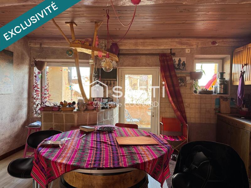 Maison - 153 m² - 8 pièces