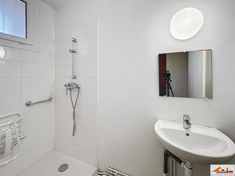 Appartement - 82 m² - 5 pièces