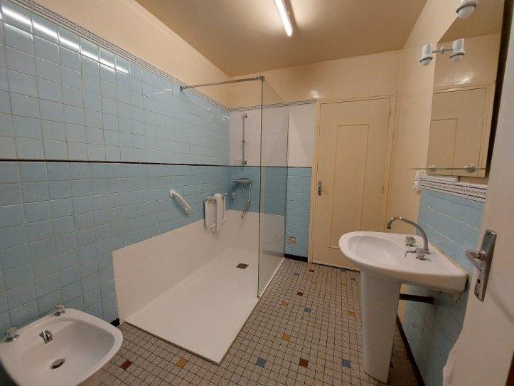 Maison - 176 m² - 8 pièces