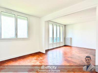 Appartement - 70 m² - 4 pièces