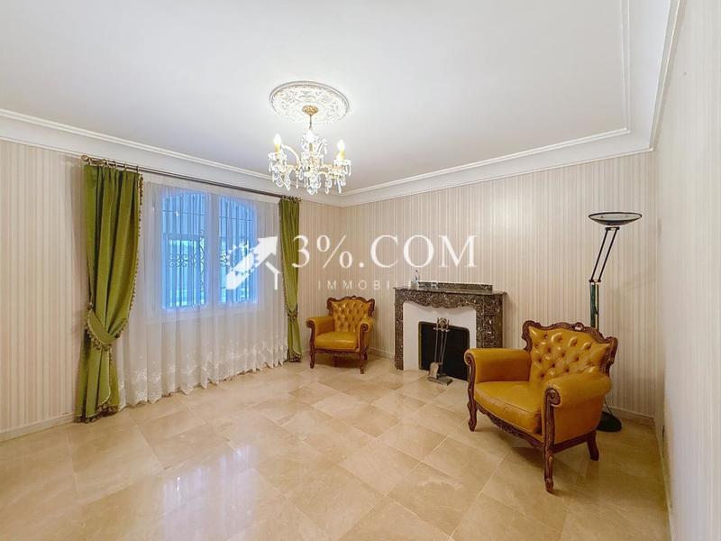 Villa - 398 m² - 11 pièces