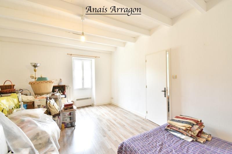 Maison en pierre - 80 m² - 3 pièces