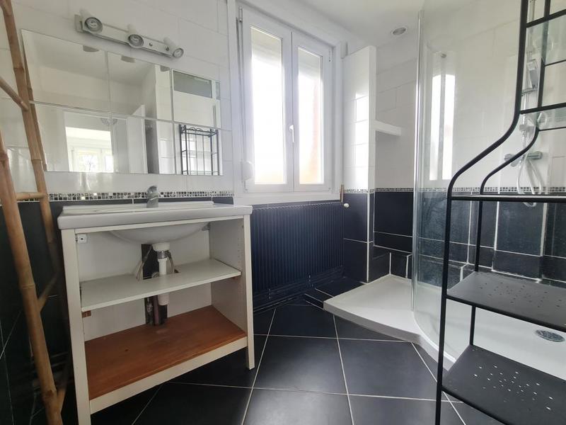 Maison - 101 m² - 5 pièces