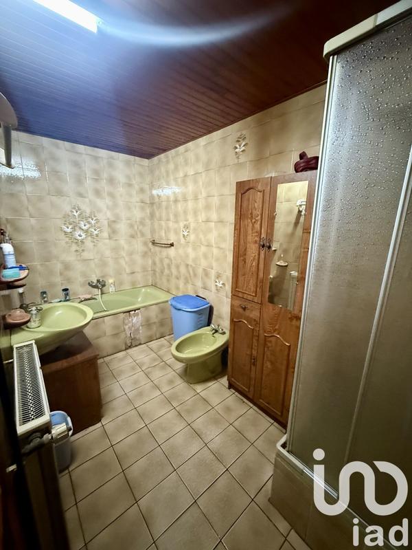 Maison - 179 m² - 9 pièces