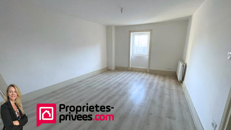 Maison - 159 m² - 8 pièces