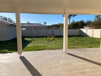 Maison - 113 m² - 4 pièces