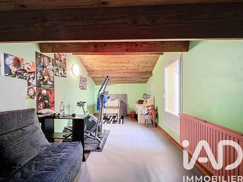 Maison - 174 m² - 10 pièces