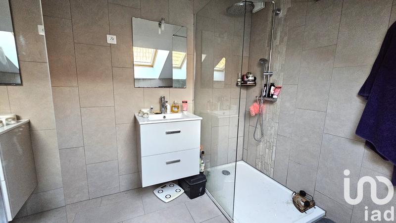 Maison - 144 m² - 7 pièces